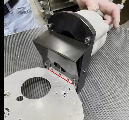 Ножницы пневматические гильотинные AIRPRO SA8322 (сталь 1,6 мм; алюминий 2,4 мм; ширина лезвий 76 мм; зев лезвий в открытом состоянии 3,175 мм;  2,95 кг)